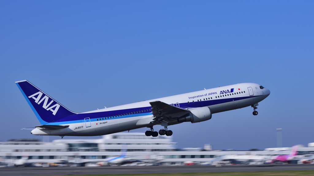 Cleared for Takeoff All Nippon 620 !!!