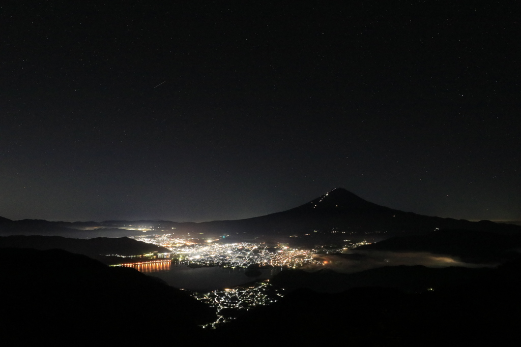 暁の空