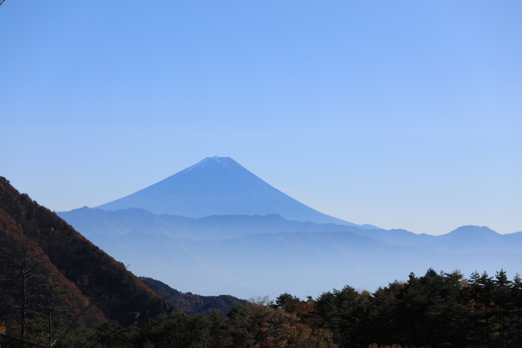 どこから見ても富士は富士〃