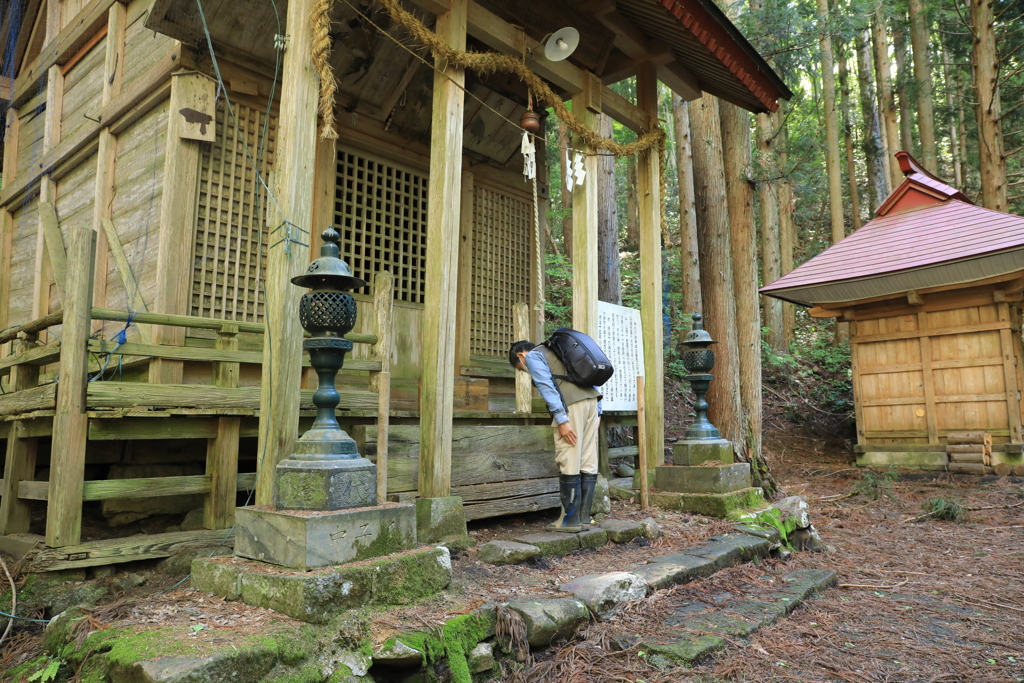 青鬼神社「祈願」