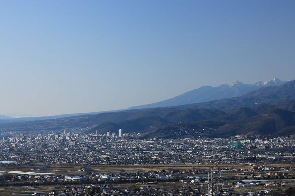 甲府盆地と八ヶ岳