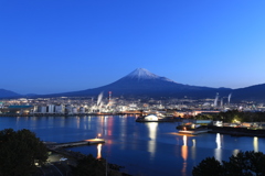 田子の浦の夜明け