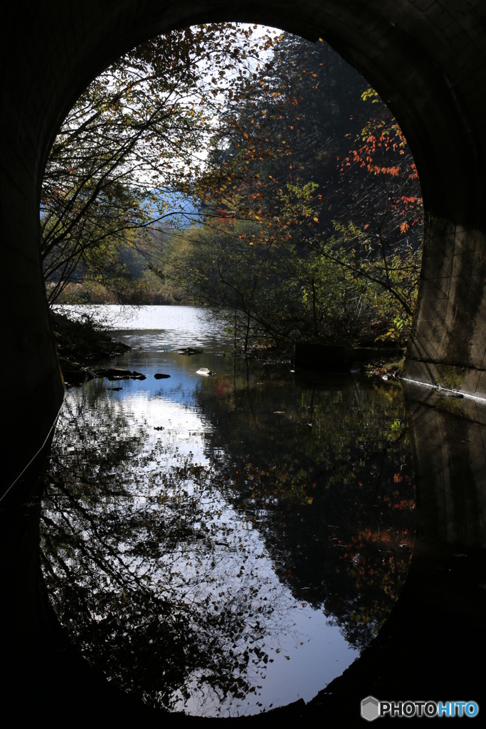 御嶽自然湖　3（トンネルを抜けると其処は・・・・・）