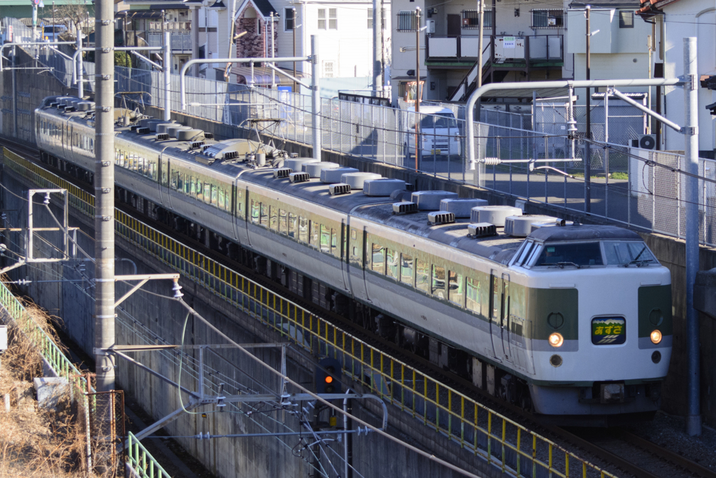 2016/12/30/189系N102編成 あずさ81号 戸倉橋にて