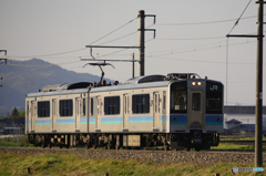 2016/04/30/田園地帯を駆け抜ける普通列車