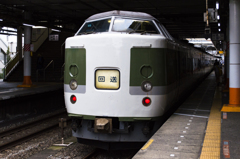 2015/07/18/停車中のN102編成 豊田駅にて