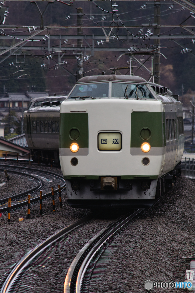 2016/03/19/ムーンライト信州送り込み 初狩駅にて(レタッチ版)