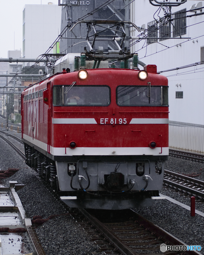 2015/07/09/EF81-95による黒磯試単 浦和駅にて