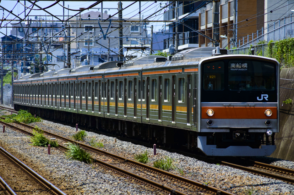 2015/07/11/武蔵野線205系M21編成 東浦和駅にて