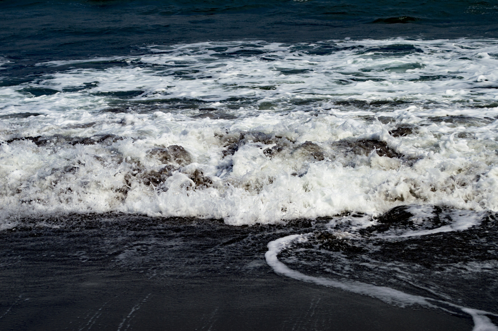 2015/09/15/押し寄せる白波