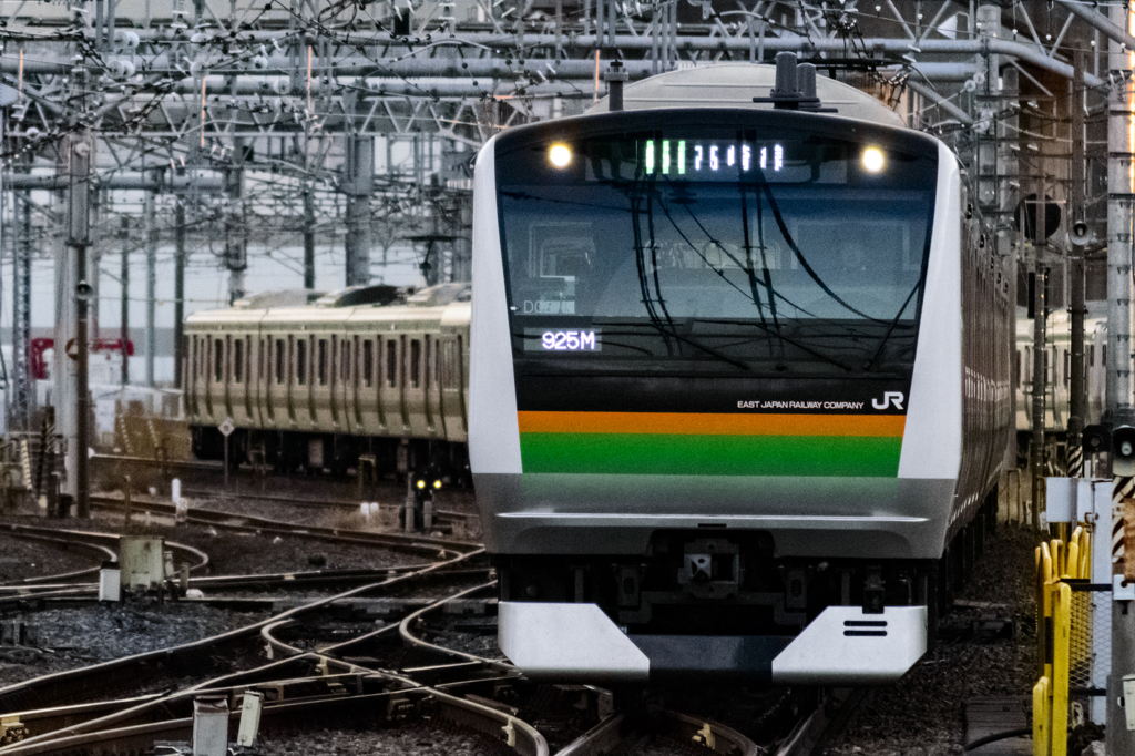 2015/01/12/E233系高崎線15両 大宮駅にて