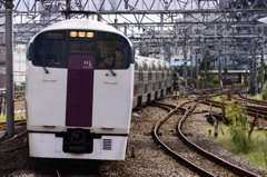 2014/09/27/215系 ホリデー快速ビューやまなし号 立川駅にて