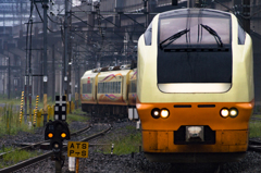 2015/08/29/E653系スターライト舞浜号 大宮駅にて