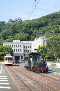 城の下