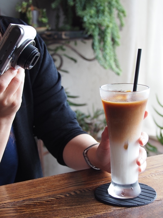 友達もカフェラテ。