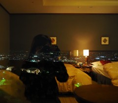 1泊だけの旅　部屋からの夜景