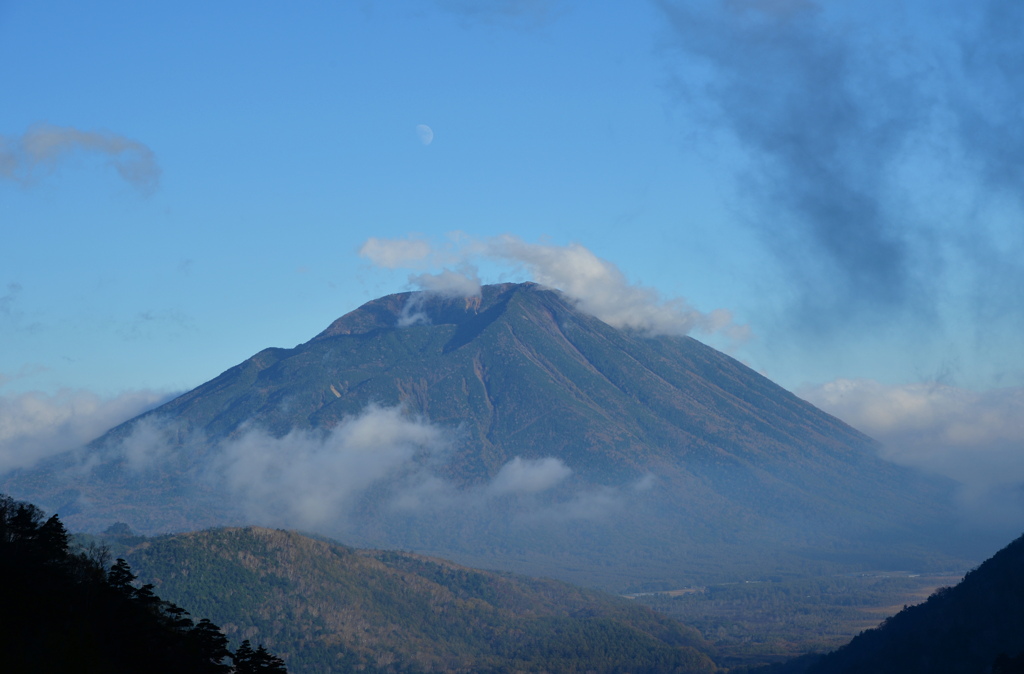 金精峠から男体山