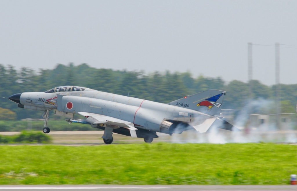 F4ファントム touch and go