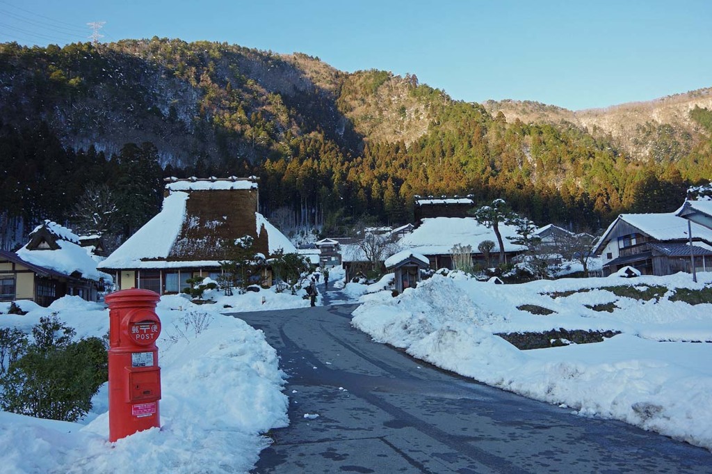 美山集落の雪景色