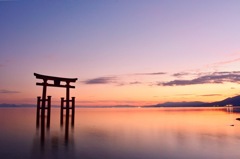 夕方の白鬚神社