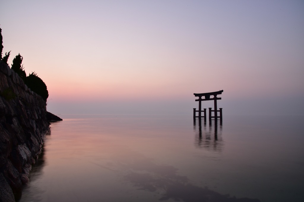 白鬚神社