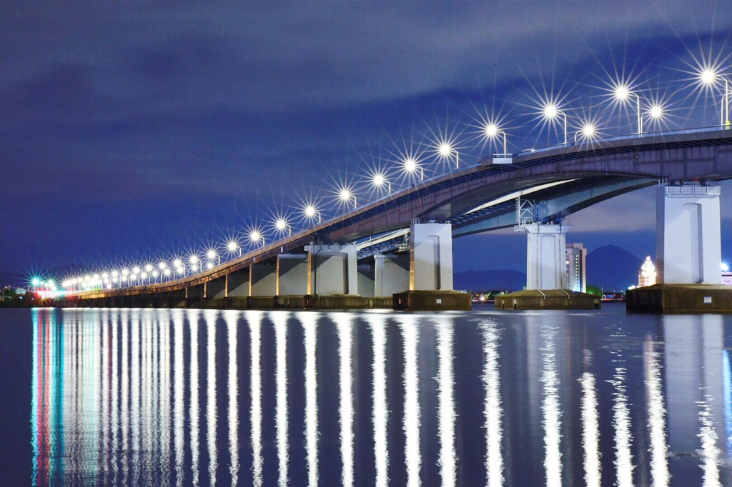 琵琶湖大橋