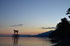 夕方の白鬚神社