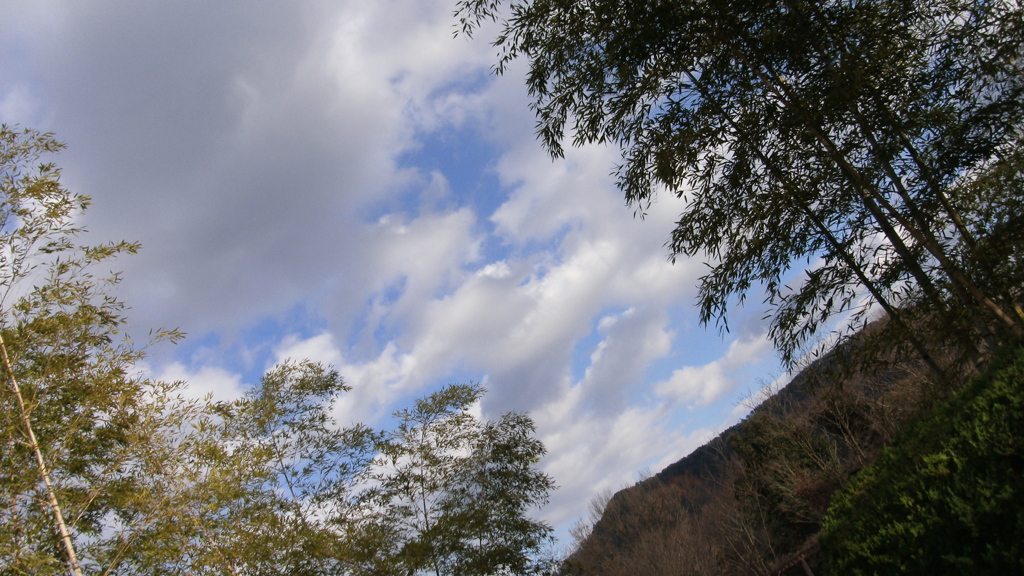雲の切れ目。