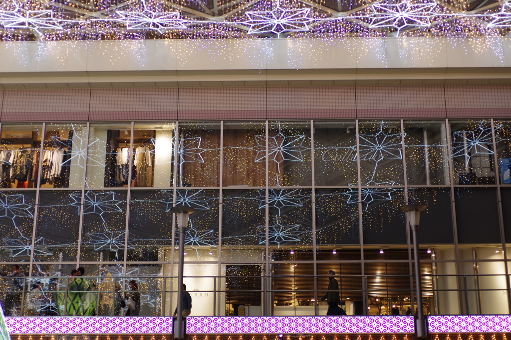 駅前イルミネーション