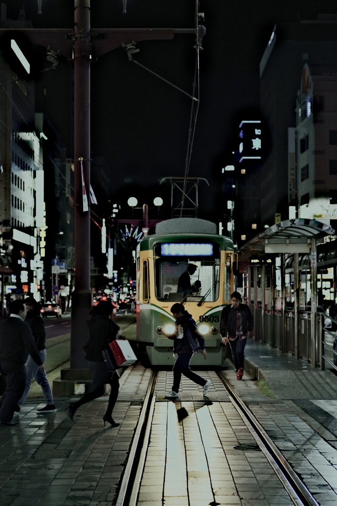 市電をおりて