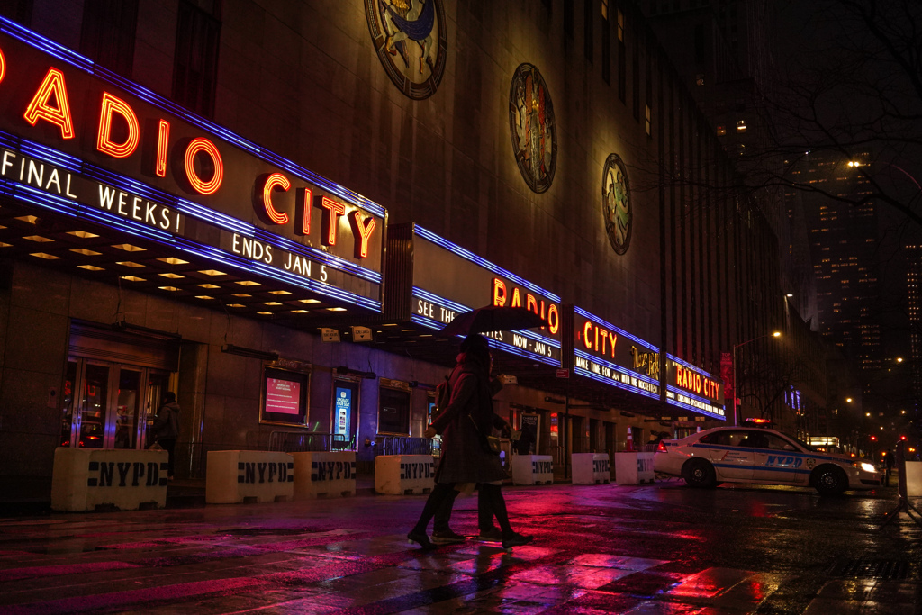 RADIO CITY