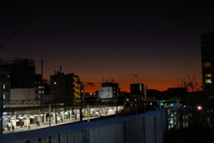 駅の夕景