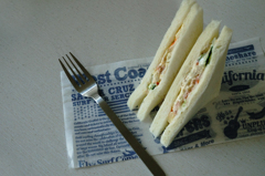 自粛の夏休み 14日(金)サンドイッチは難しい u！_！u