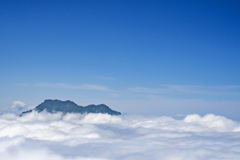 雲海から石鎚山頂(参上)