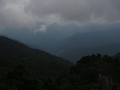近づく雨雲