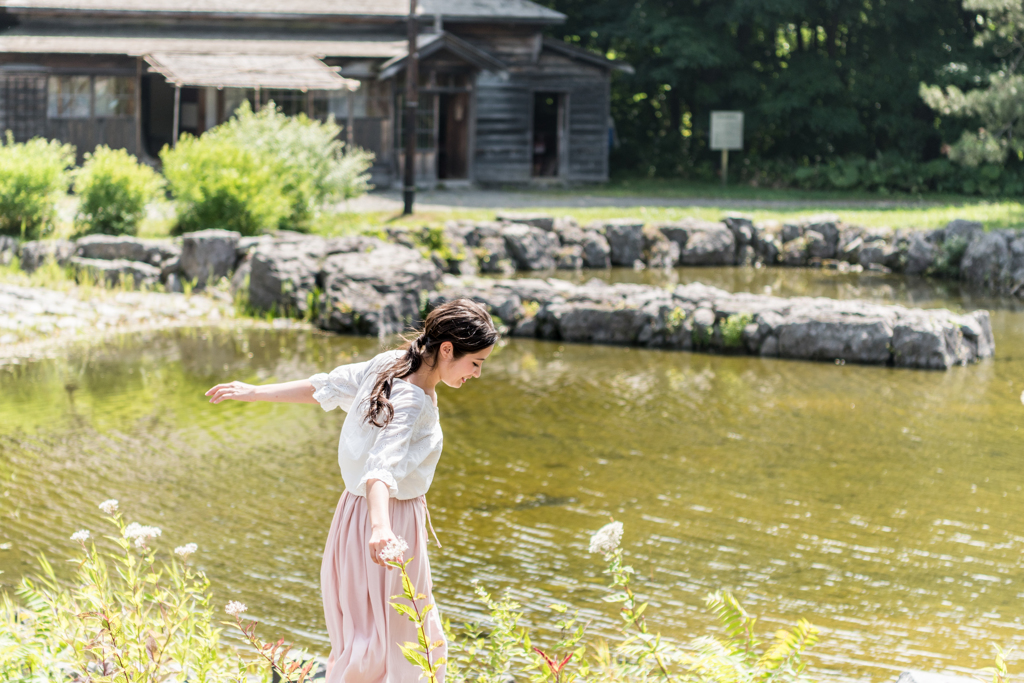 水辺にて