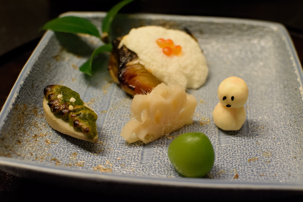 こんな寒い夜は美味しい物でも