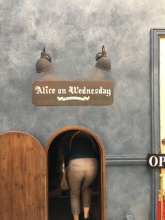 水曜日のアリス