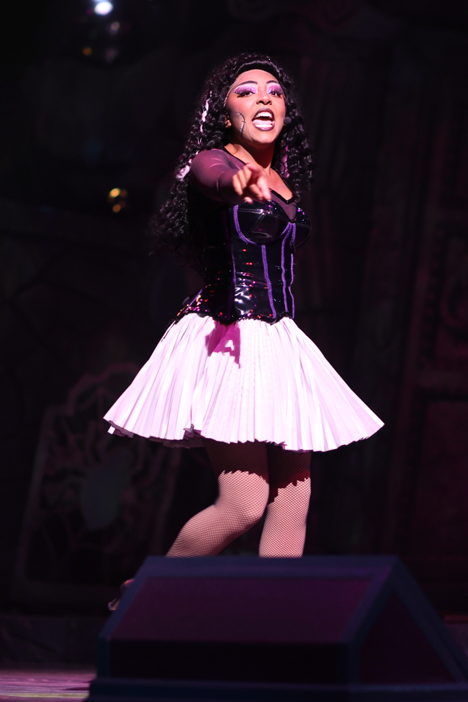 10月19日 USJ 33