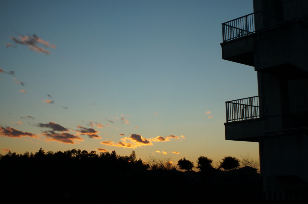 今日の夕日（中学校にて）