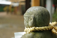 触ってみるかい？オレの福耳！