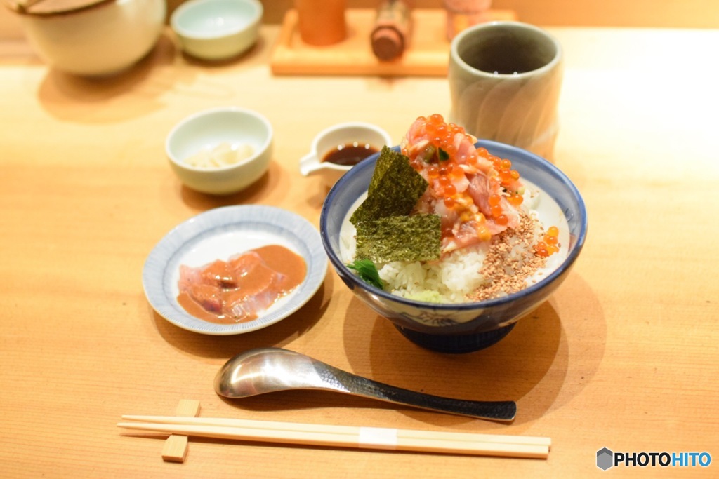 海鮮丼