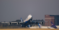 NCA　B-747