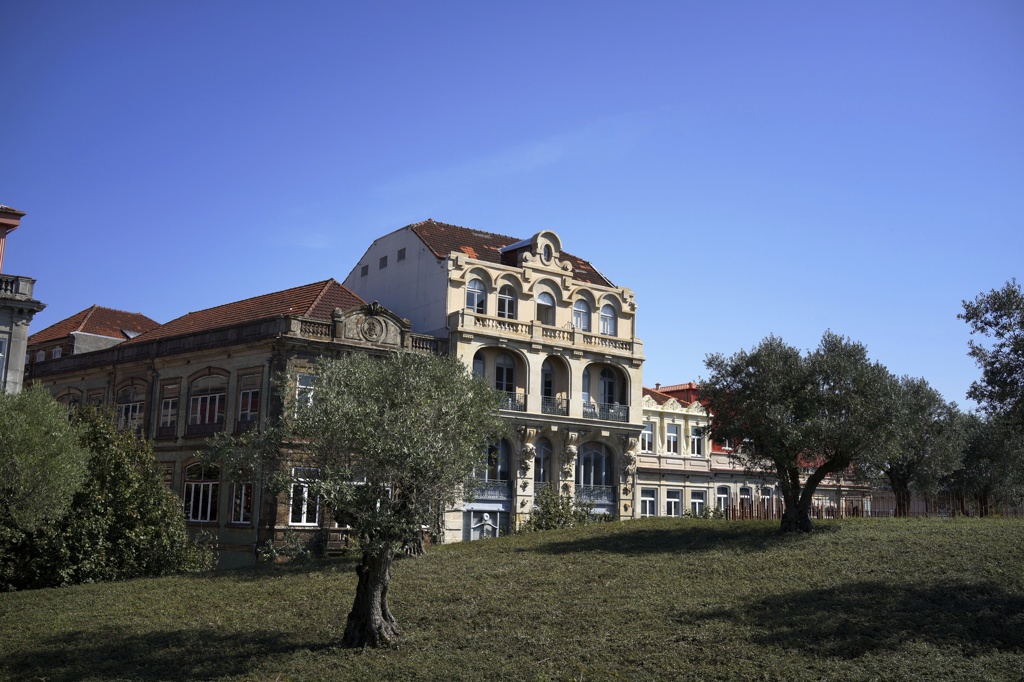 Afternoon in Porto