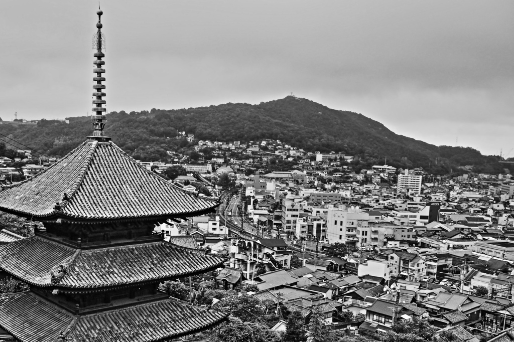 尾道モノクローム