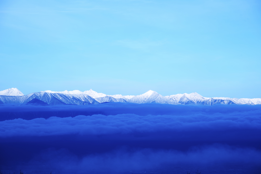 天空の氷山