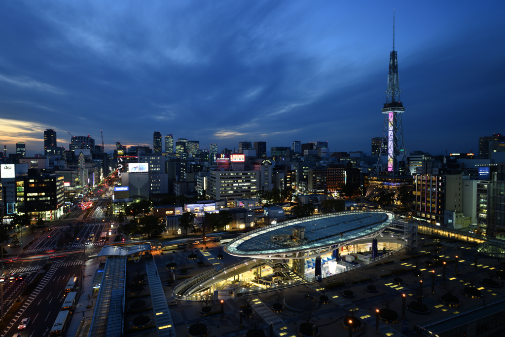 都市の夕景