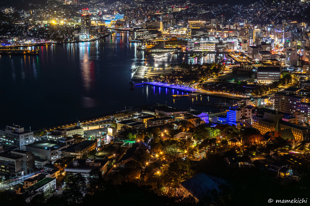 最寄り電停から徒歩20分。で、もれなく登り坂 ↑↑↑