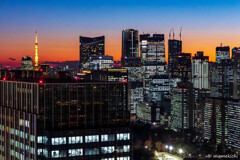 無理やり東京タワー入れた。