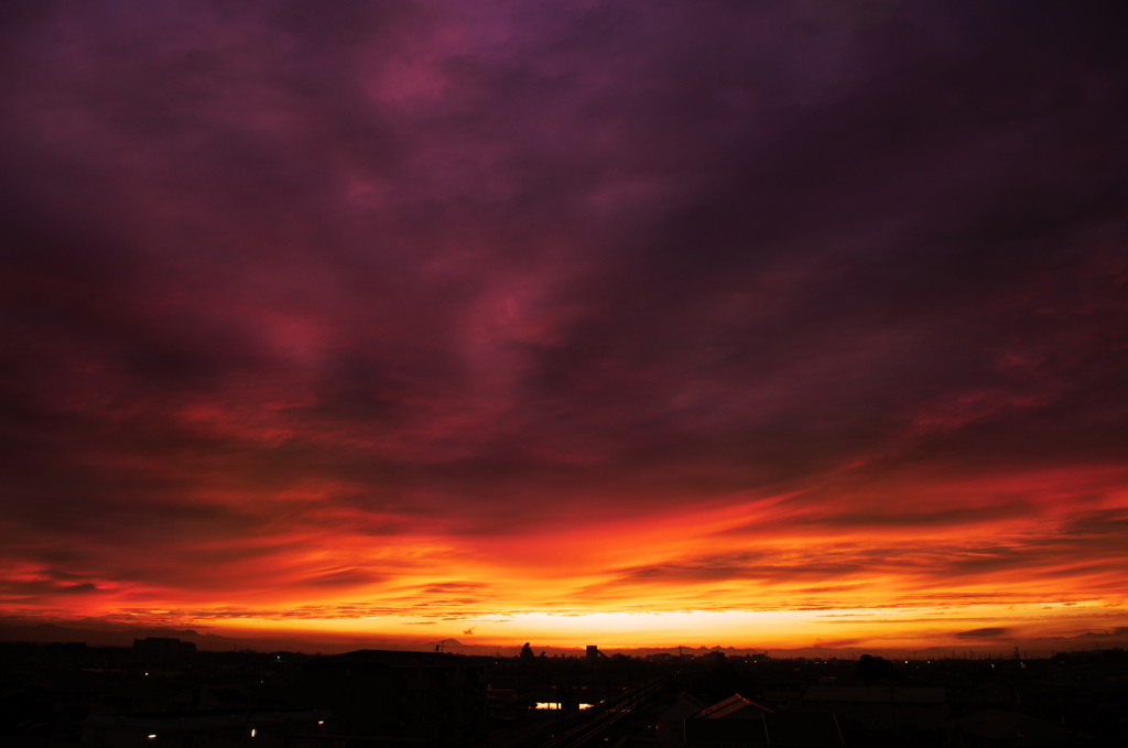 劇的自宅夕景